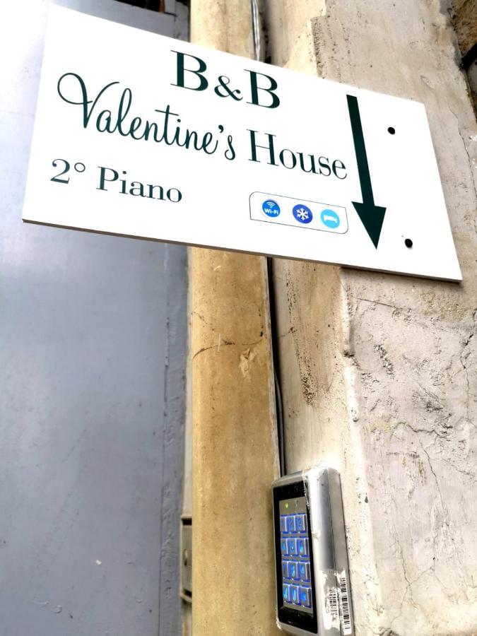 Bed & Breakfast Valentine's House Naples