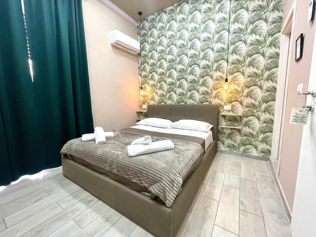 Bed & Breakfast Valentine's House