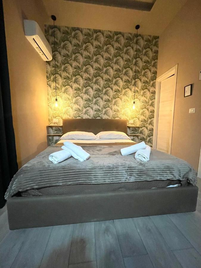 Bed & Breakfast Valentine's House